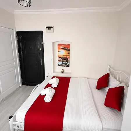 Istanberry - Scarlet Three Bedroom * イスタンブール