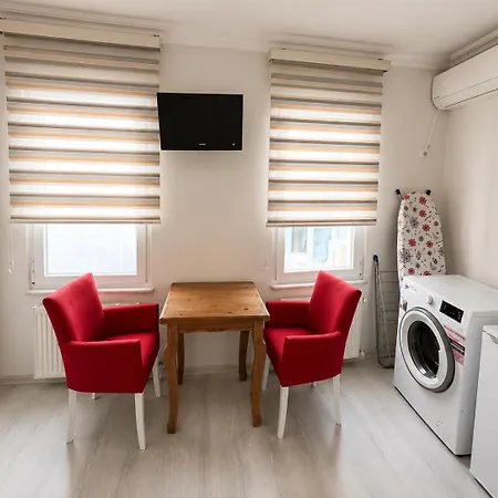 Istanberry - Scarlet Three Bedroom *