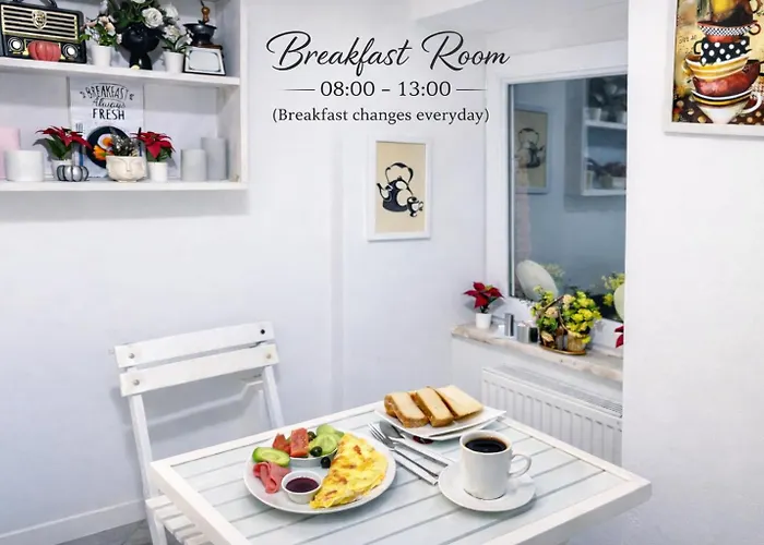 Istanberry - Scarlet Three Bedroom Стамбул